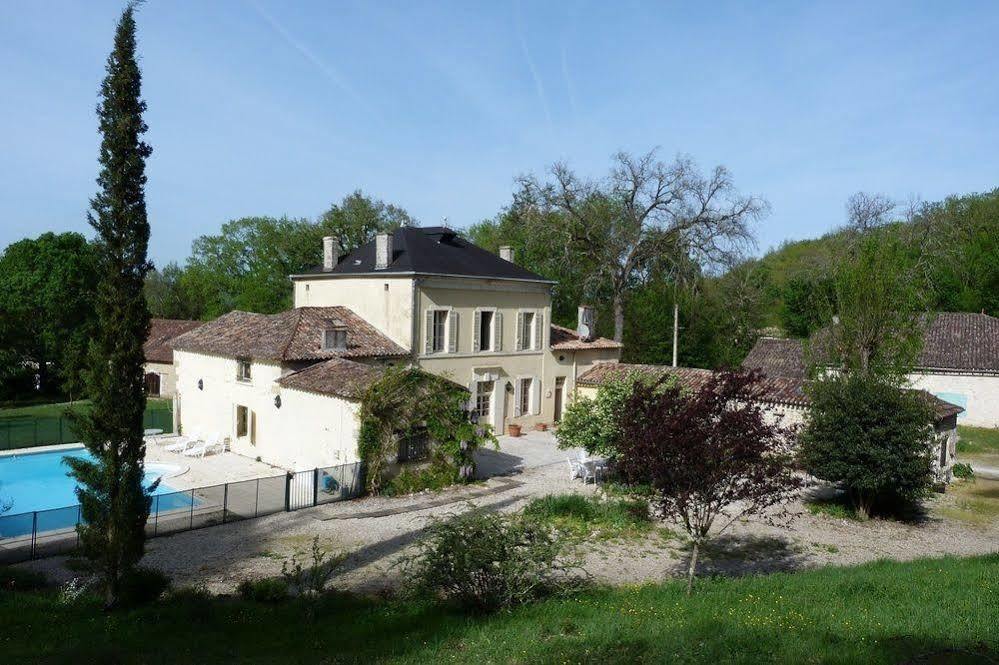 Aux Trois Fontaines Bed and Breakfast Eynesse Exterior foto